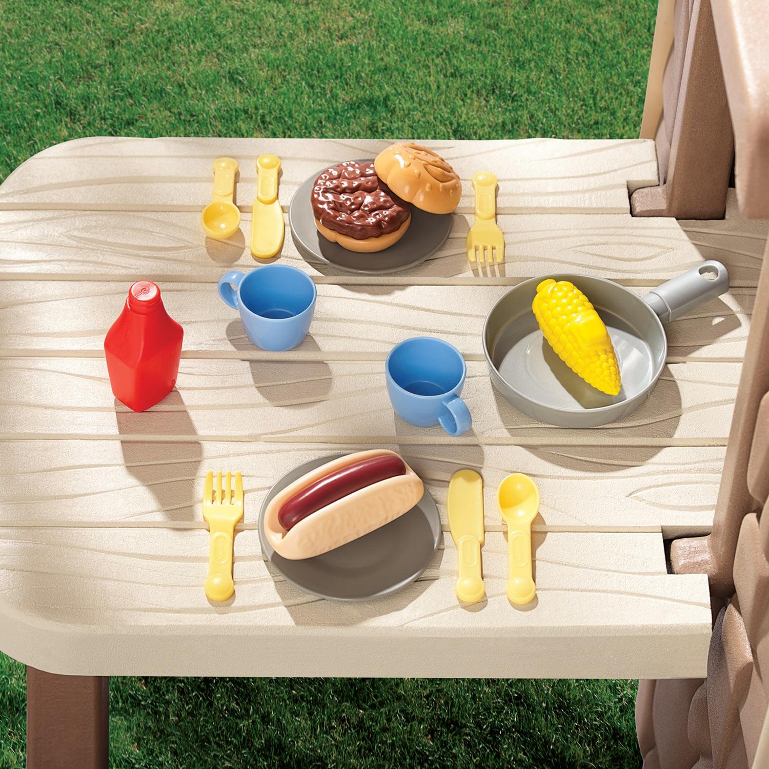 Picnic on the Patio™ Playhouse - Image 3
