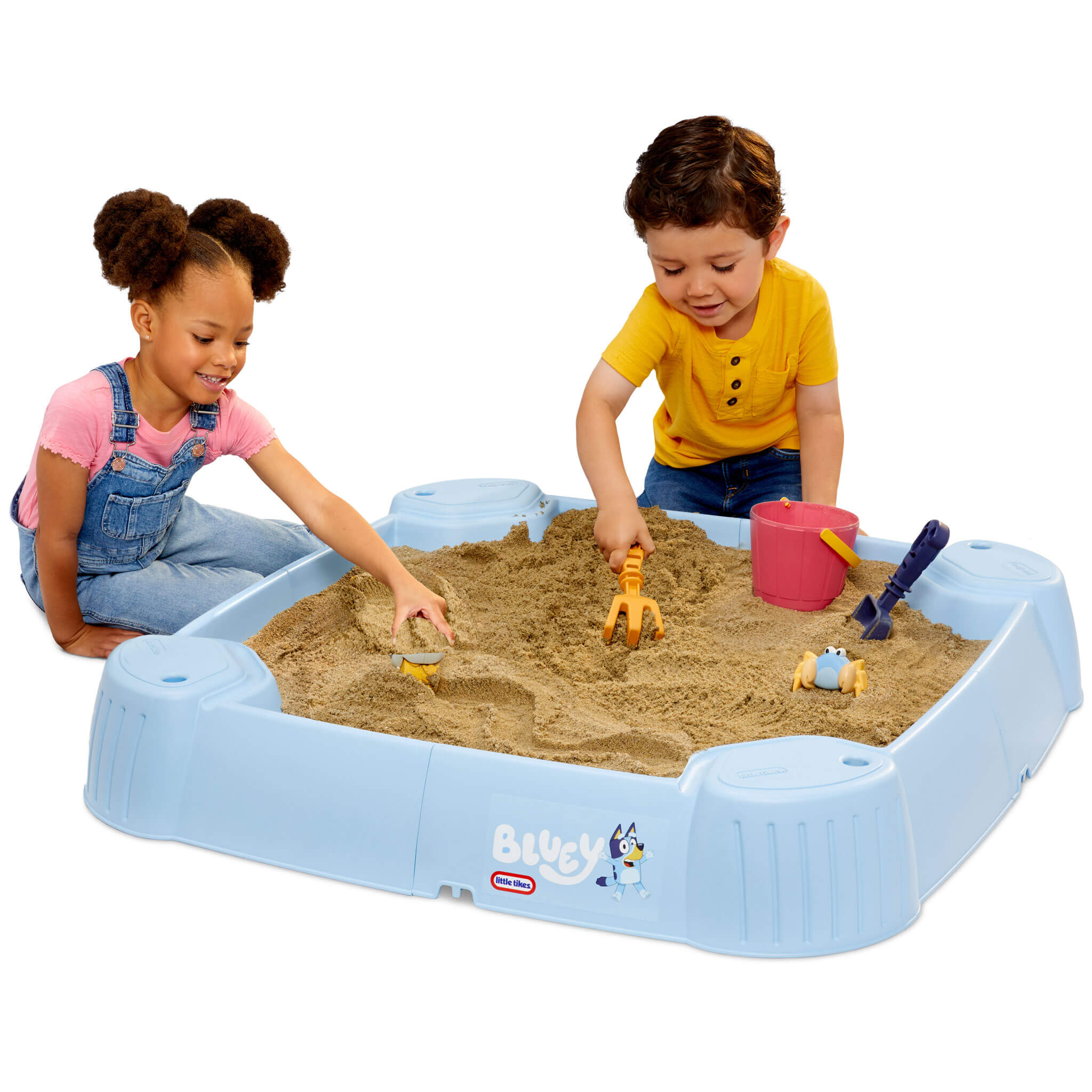 Bluey Beach Day Sandbox™ - Image 2