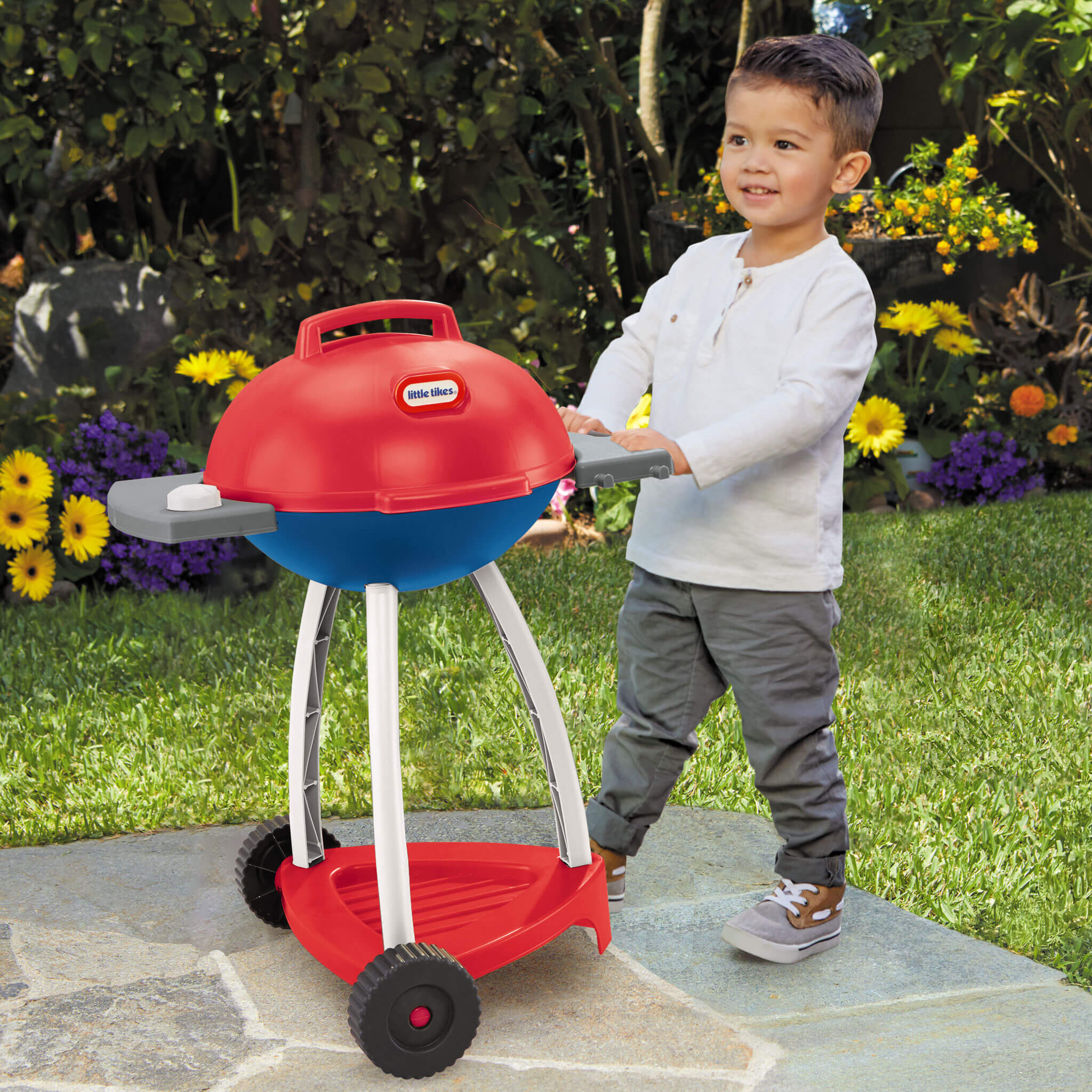 Sizzle 'n Serve Grill™ - Red. White.& Blue - Image 4