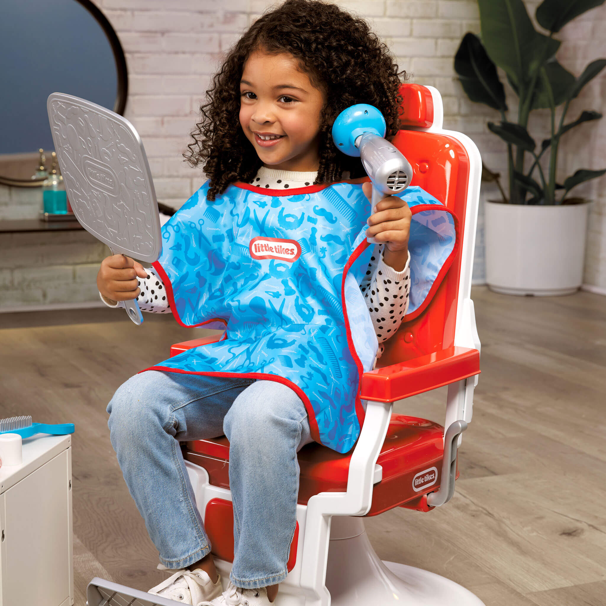 Hair Salon - Image 4